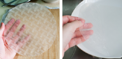 Tráng bánh tráng qua lớp nước cho mềm. Múc nhân sầu riêng cho vào giữa và cuộn lại.
