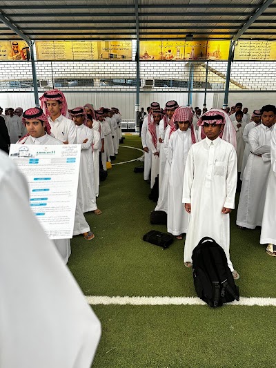 صورة من كواليس الإذاعة