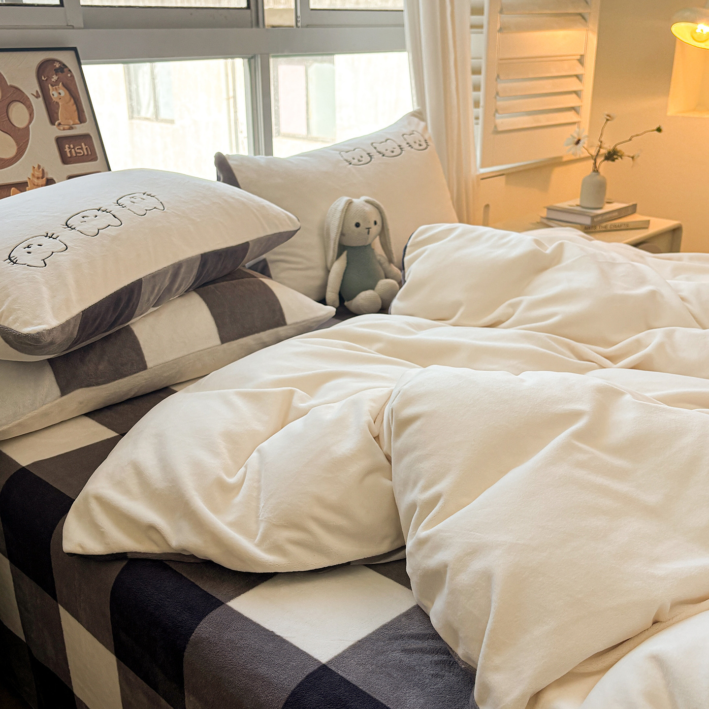 Winter bedding set made of milk fiber fleece, double-sided