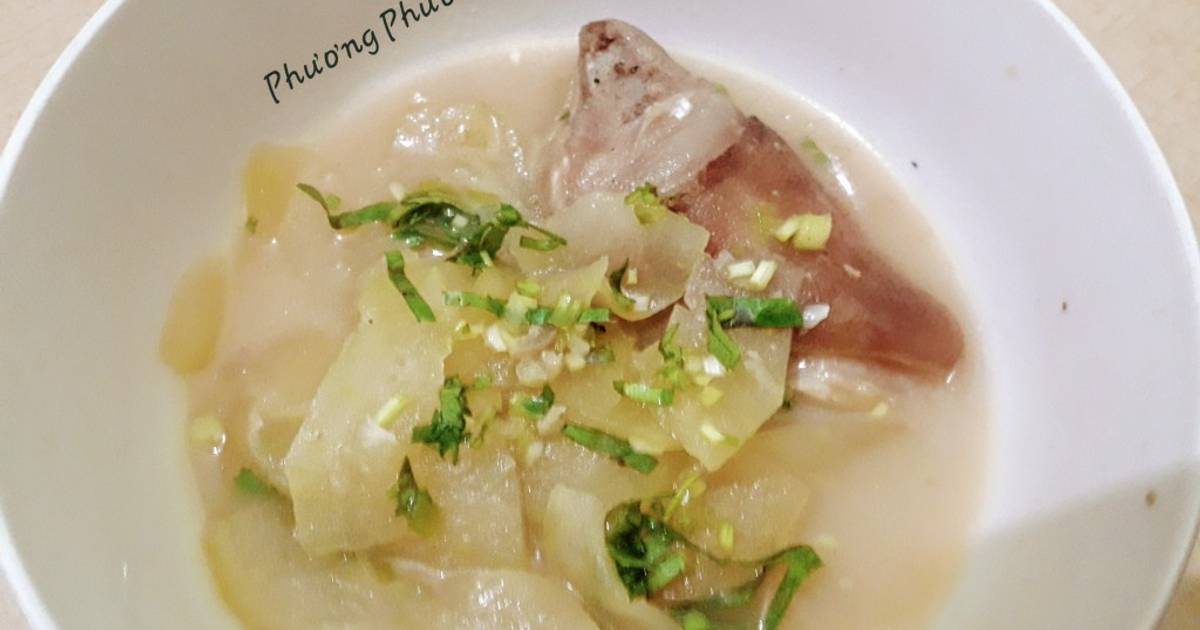 Canh bí đao hầm chân giò