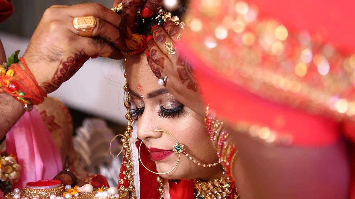 결혼 제도의 문화별 다양성과 그 인류학적 기원