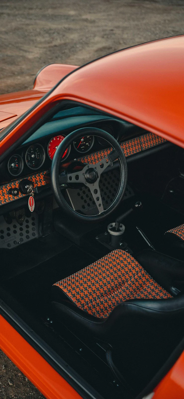 Orange Porsche 911 Custom Interior - Automotive Photography 2K iPhone Wallpaper (1641x3555)