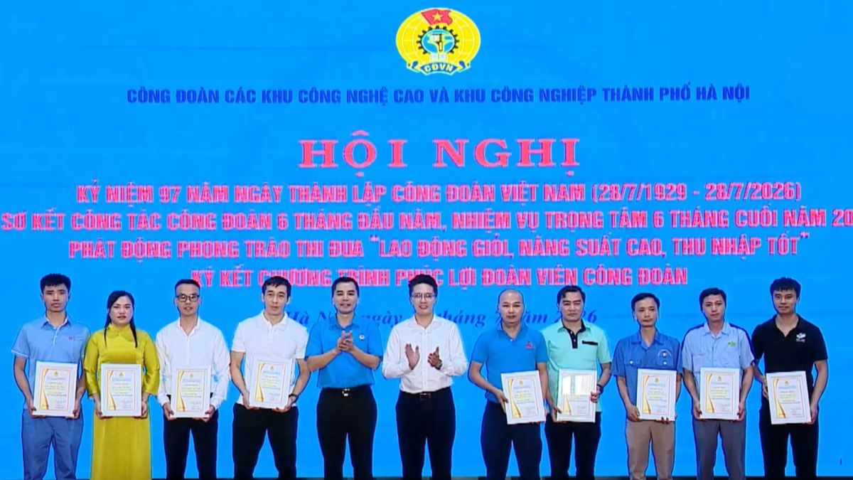 Khu công nghệ cao và khu công nghiệp Hà Nội phát động phong trào thi đua - Đài Phát thanh và truyền hình Hà Nội