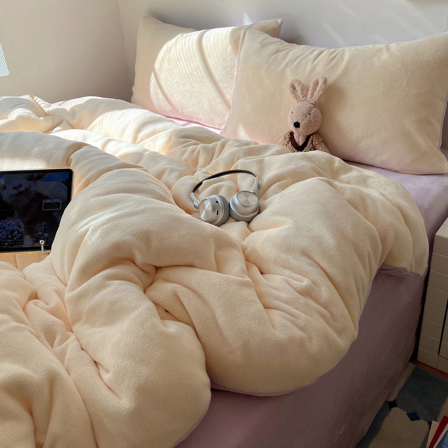 Winter Bedding Set made of Milk Fiber Fleece, double-sided