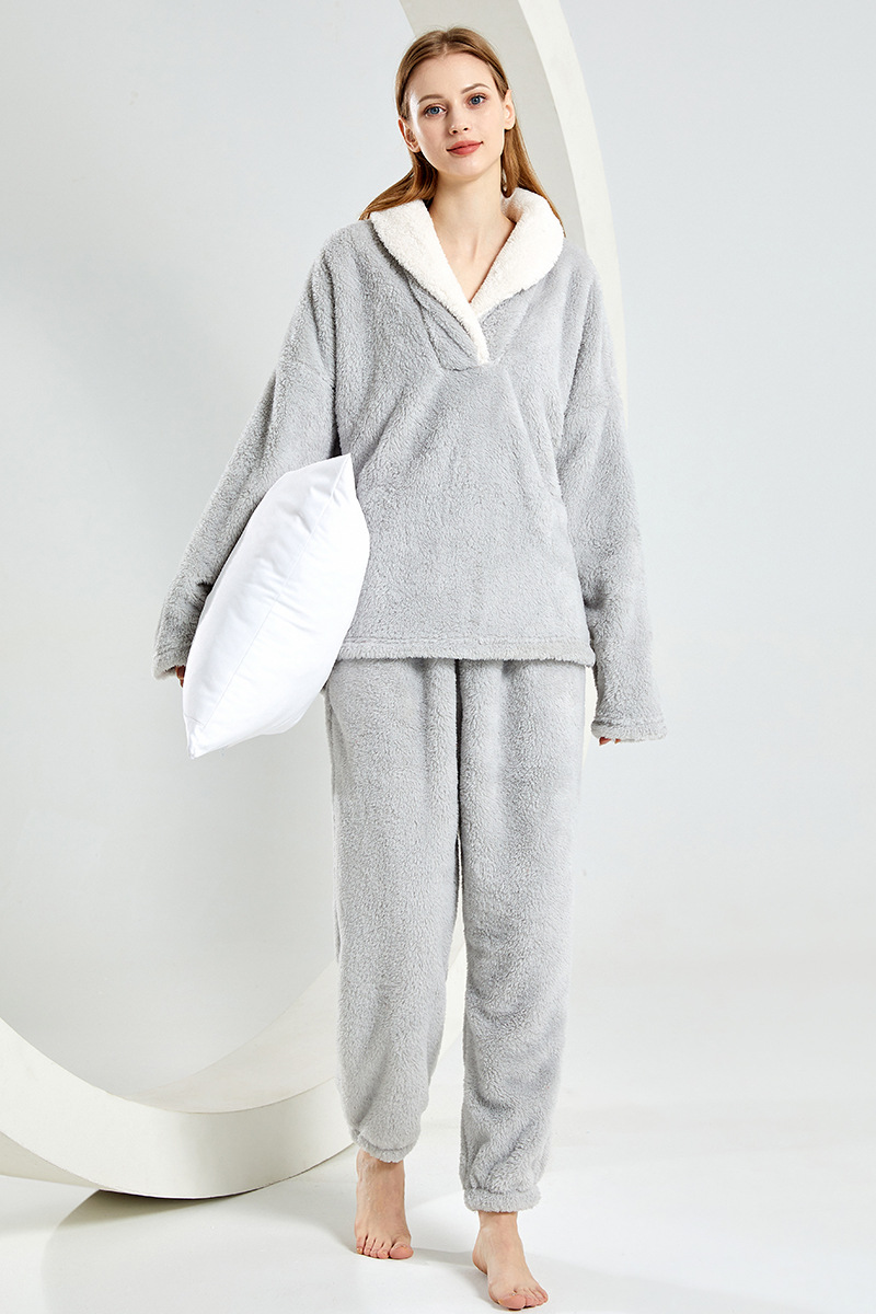 Soft plush pajama set for couples, long sleeves, winter