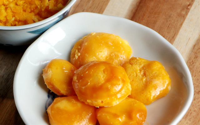 Làm Lòng Đỏ Trứng Muối Siêu Tốc Trong 1 Ngày