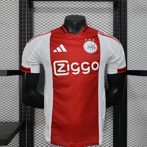 25-26 Ajax Local.jpg