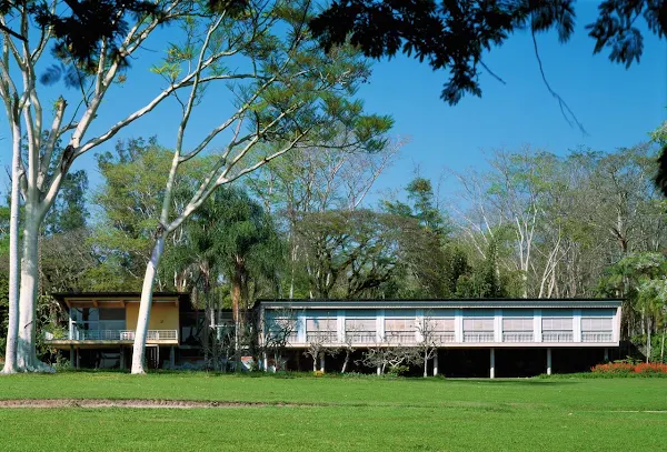 Olivo Gomes Residence