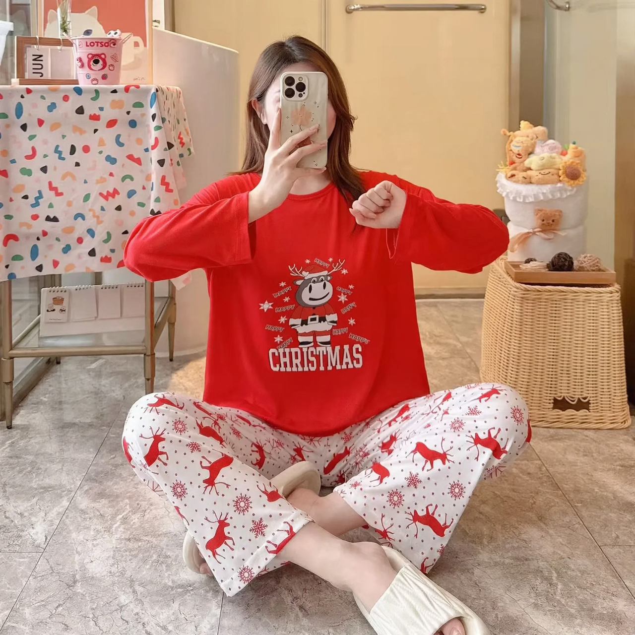 Women's Christmas Pajama, long-sleeved, with reindeer motif