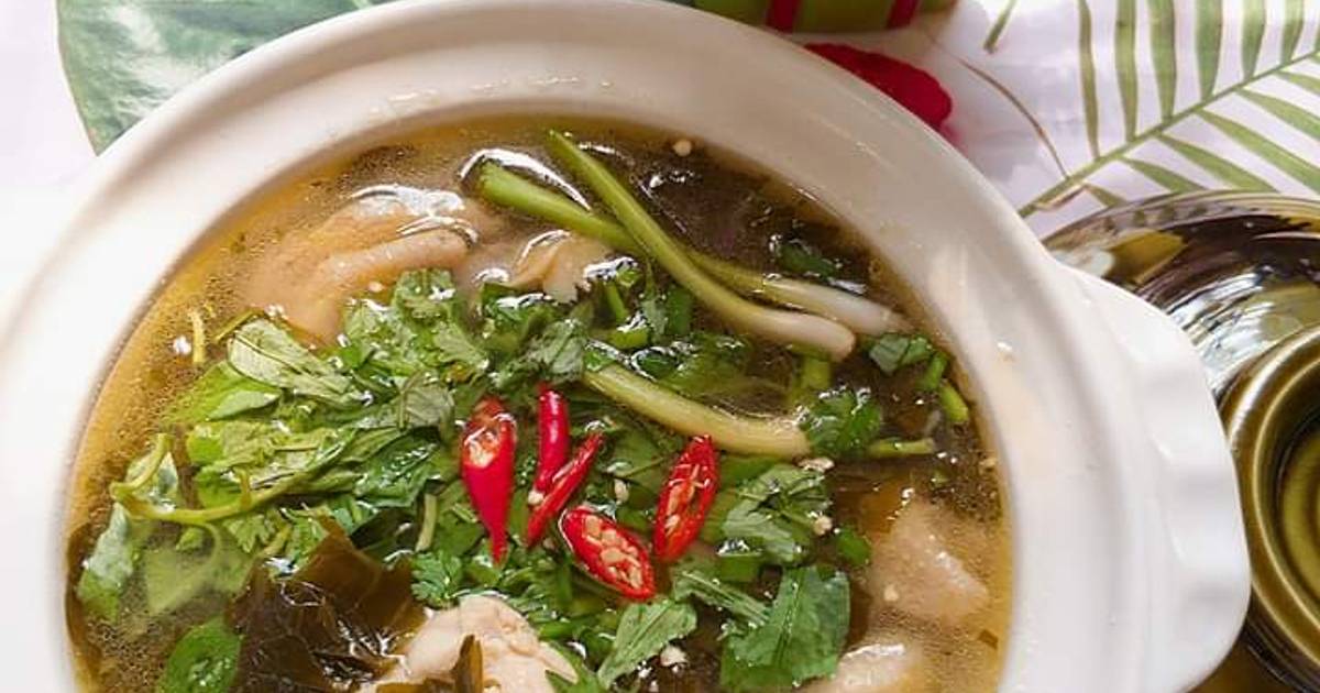 Canh gà lá giang