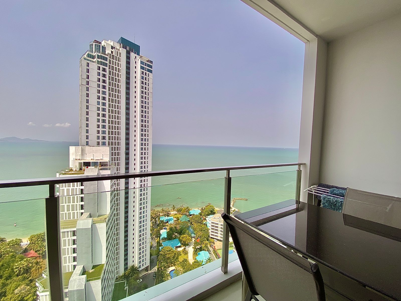 Cetus - 1 Bed, Floor 33 7