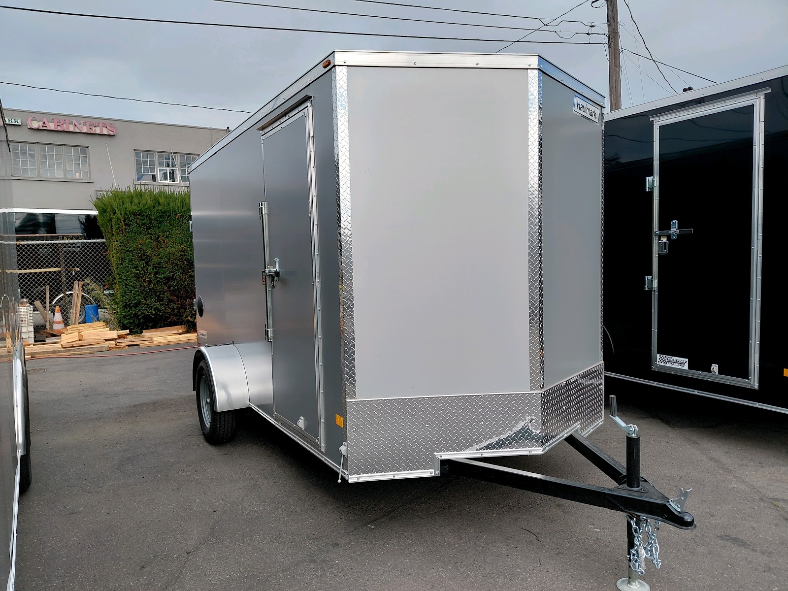 Passport Deluxe Enclosed Cargo