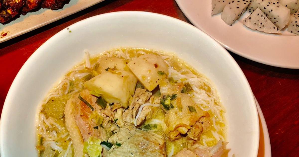 Bún vịt om sấu 🦆