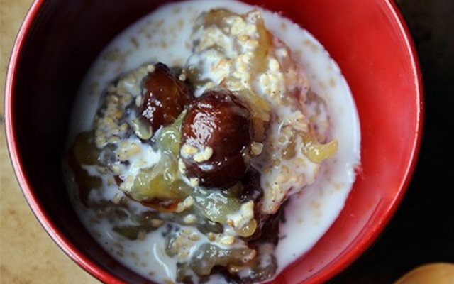 Chè Chuối Với Hạt Dẻ