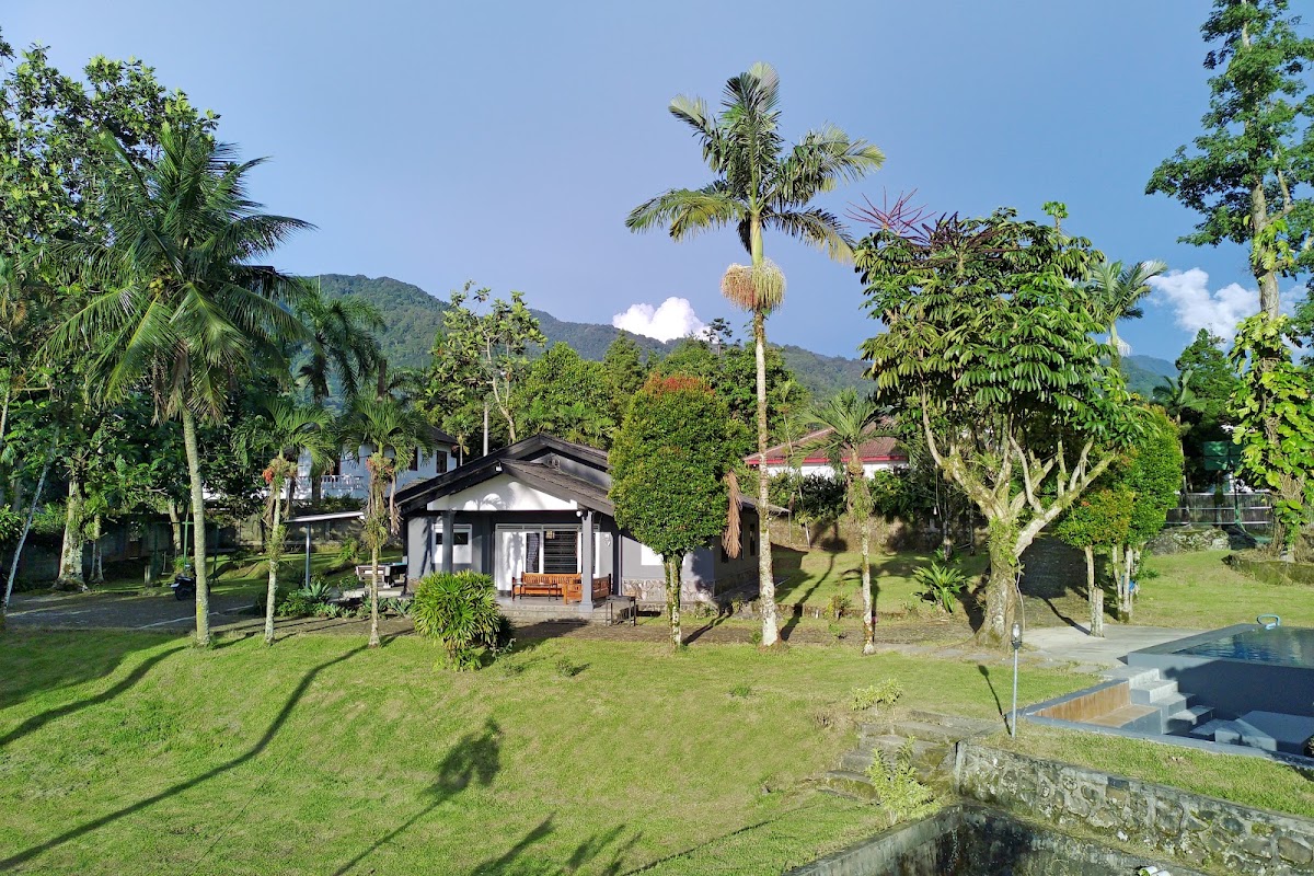 Villa Arga in Cisarua, Bogor — photo 9