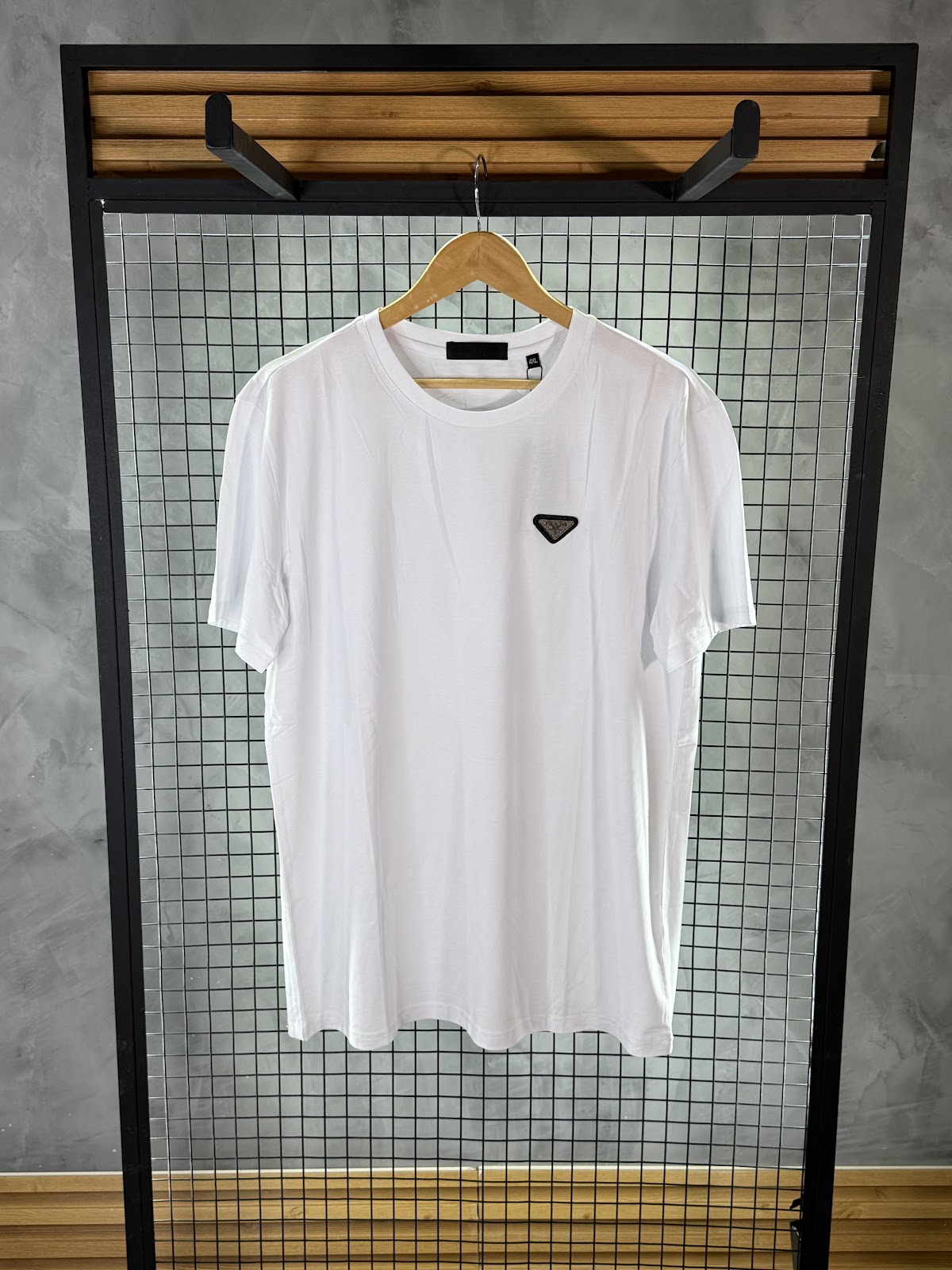 Camisa_Prada_Branca_V3 - Imagem 2