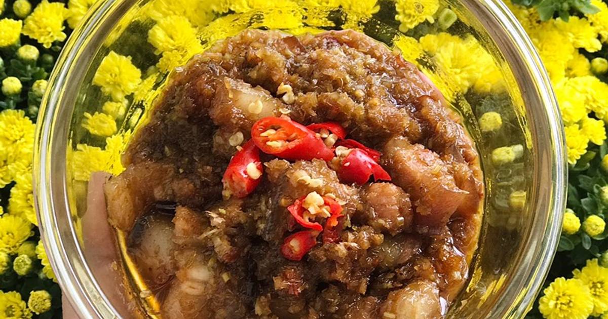 Thịt kho ruốc sả