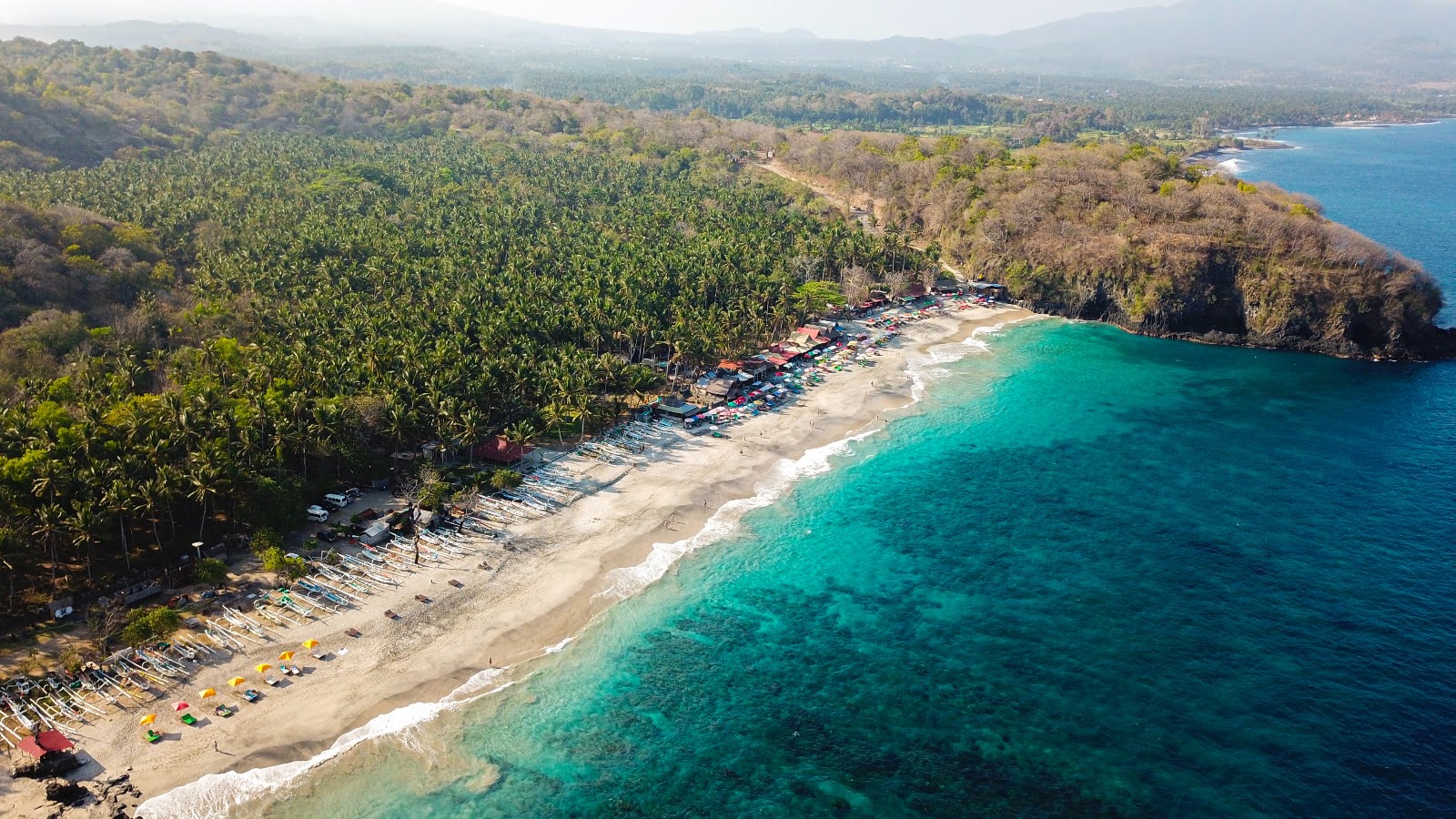 Blue space is an outdoor natural environments that feature water and are accessible to humans and have a potential for health and well-being. Blue sea ocean well being, nature mental health, blue spaces mental health, blue space psychological, blue spaces mood and stress. CarbonEthics Indonesia