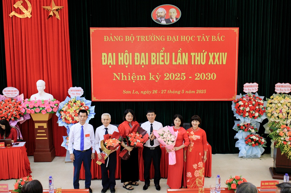 Đảng bộ Trường Đại học Tây Bắc tổ chức thành công Đại hội Đại biểu Đảng bộ Trường Đại học Tây Bắc lần thứ XXIV, nhiệm kỳ 2025 - 2030