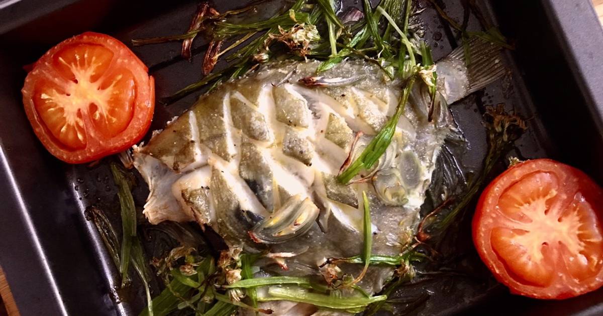 Cá John Dory (Cá Dây Nhật) Nướng Bơ & Hoa Tỏi Ba Góc