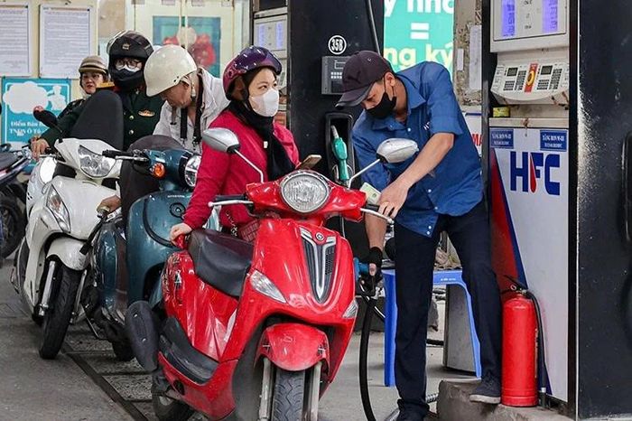 Xe máy xăng tại Việt Nam bất ngờ tăng trưởng trong quý 1/2026 - Báo Tri thức &amp; Cuộc sống