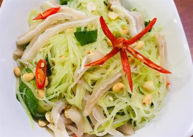 Gỏi Đu Đủ Xanh Tai Heo