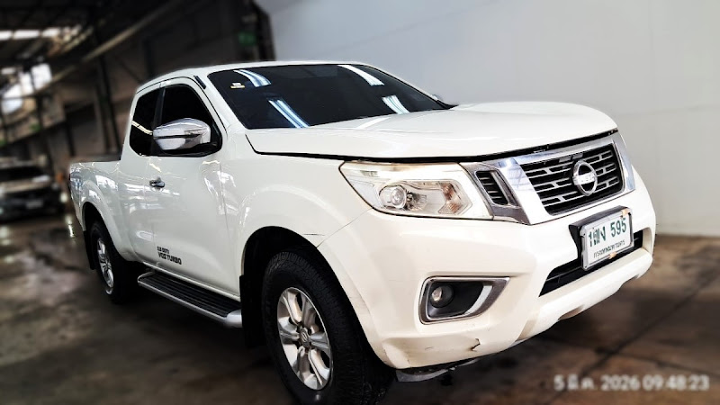 NISSAN NAVARA