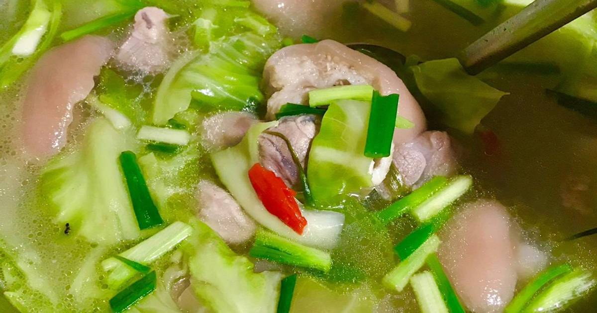 Giò heo hầm bắp cải