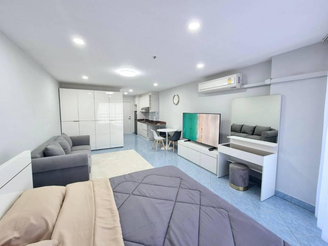 Zire A - 2 Bed, Floor 14