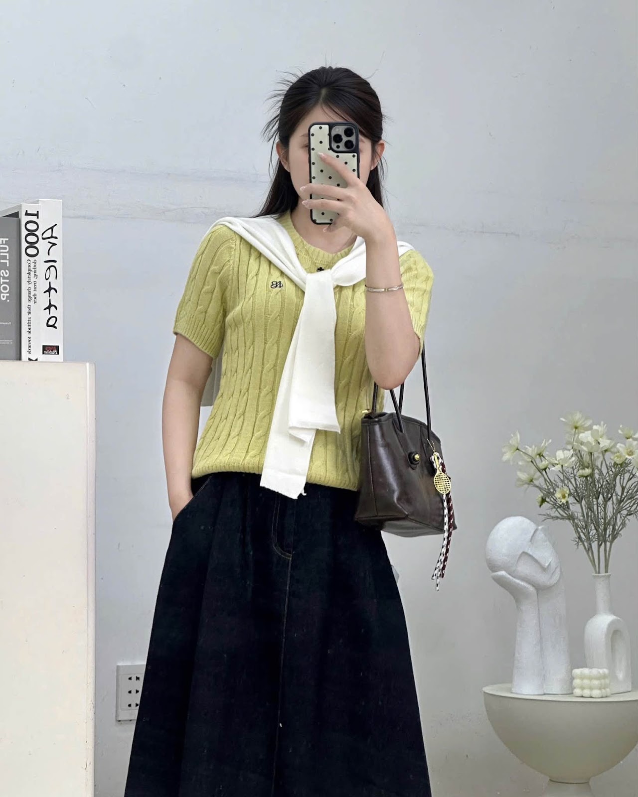 áo len vặn thừng trơn thêu chữ NB XONXEN SHOP 092 – Image 3