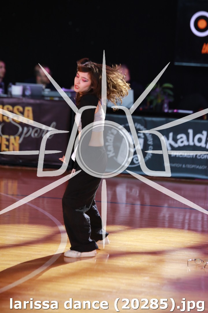 larissa dance (20285).jpg