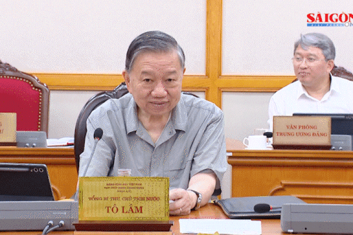 Bộ Chính trị cho ý kiến hoàn thiện thể chế vượt trội, tạo động lực mới để Thành phố Hồ Chí Minh phát triển nhanh, bền vững - Báo Sài Gòn Giải Phóng