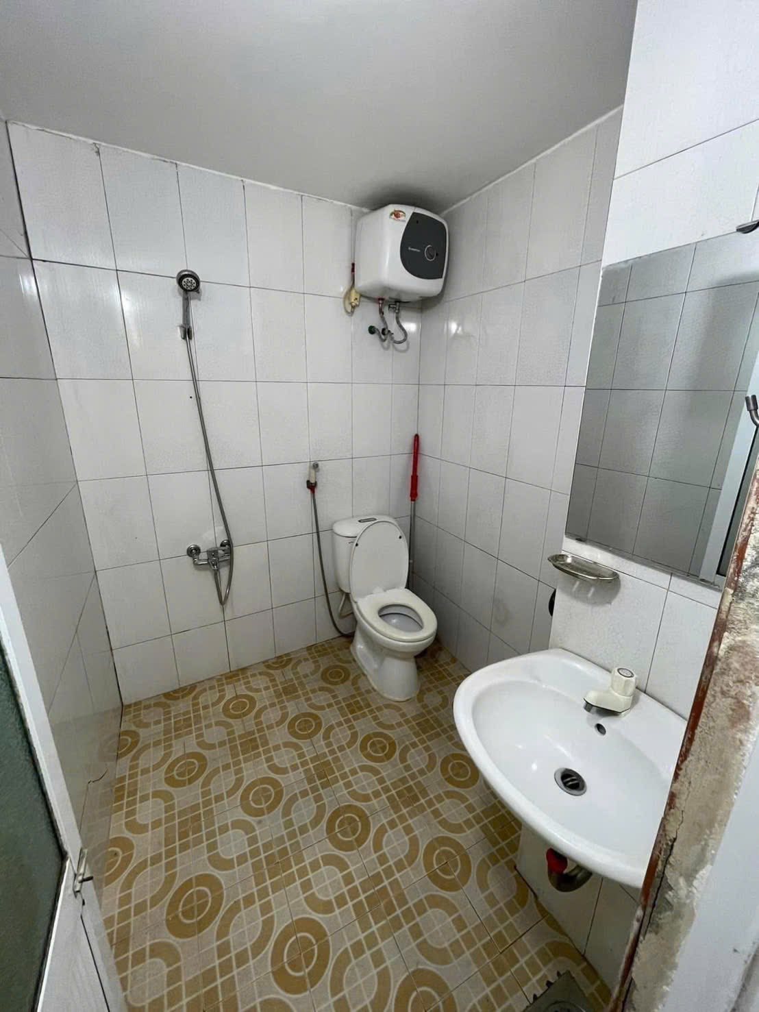 Cho thuê nhà gác đúc gần chợ Tân Lập 4