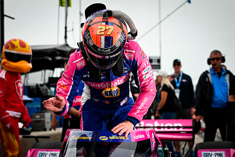 Alexander Rossi quebra jejum e crava a pole em Road America