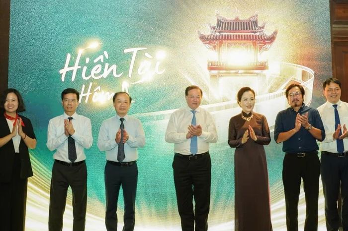 Phát động Cuộc thi phim ngắn 'Hiền tài hôm nay' - Đài Phát thanh và truyền hình Hà Nội