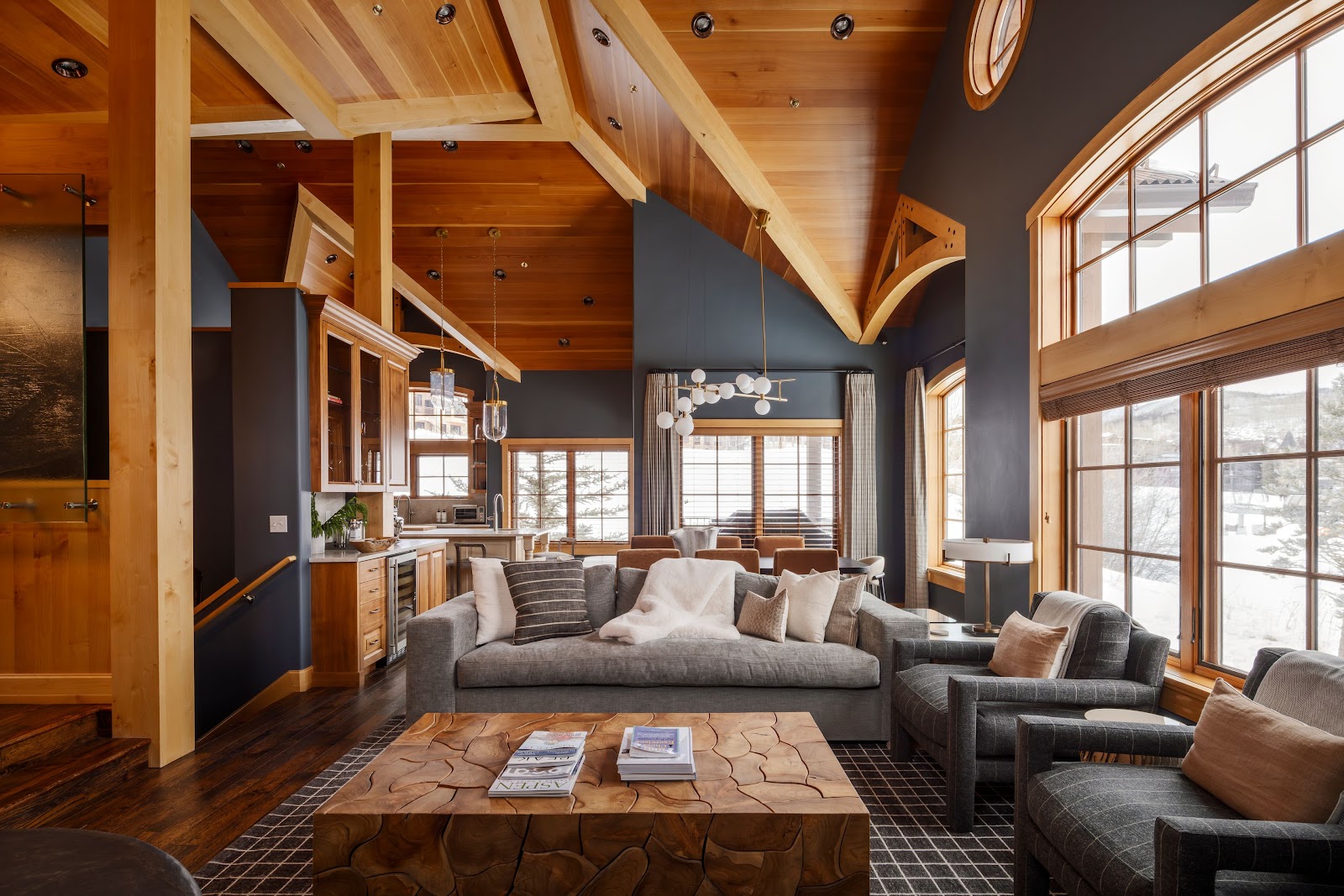 Aspen, Colorado, USA — 4-Bed Villa Ski-in/Ski-out 2
