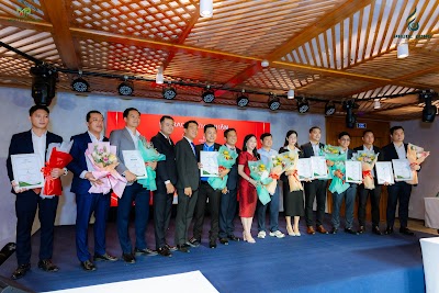 BinhPhoto-4850.jpg