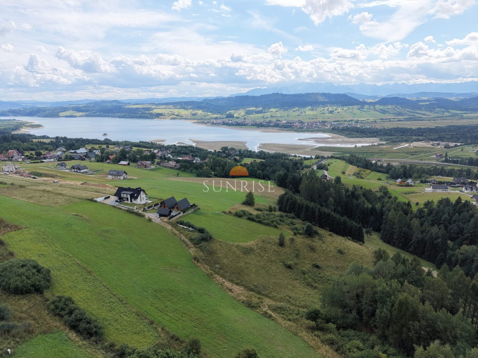 Huba | 3769 m² z widokiem na Tatry i Jezioro Czorsztyńskie — zdjęcie 2