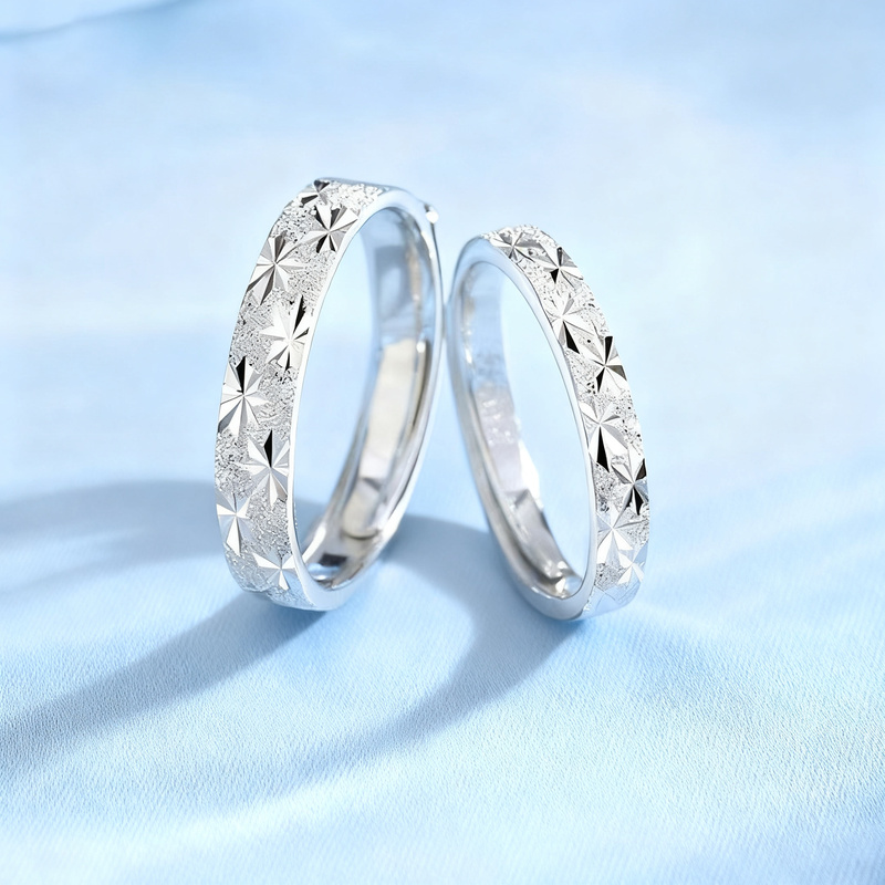 Star ring for couples, geometric design