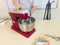 Lắp cối vào máy trộn bột sao cho đúng