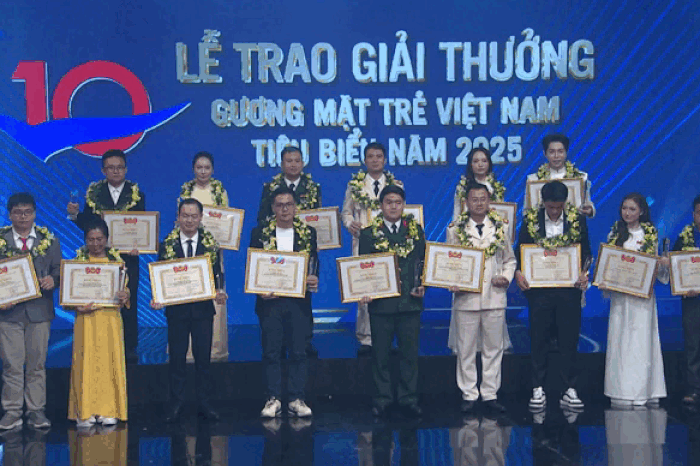 Lễ trao Giải thưởng Gương mặt trẻ Việt Nam tiêu biểu năm 2025 - Báo Tiền Phong