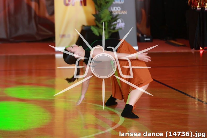 larissa dance (14736).jpg