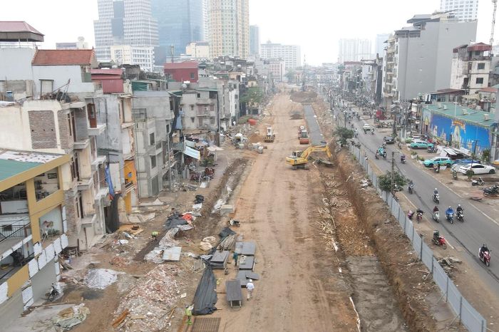 Thi công 3 ca 4 kíp đưa Vành đai 1 về đích đúng hẹn - Đài Phát thanh và truyền hình Hà Nội