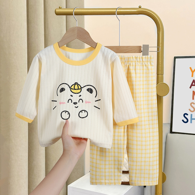 Lightweight children's pajamas sets made of cotton