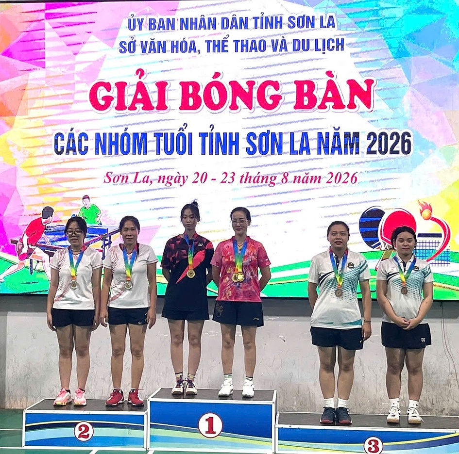 Đoàn vận động viên Trường Đại học Tây Bắc thắng lớn tại giải bóng bàn các nhóm tuổi tỉnh Sơn La năm 2026