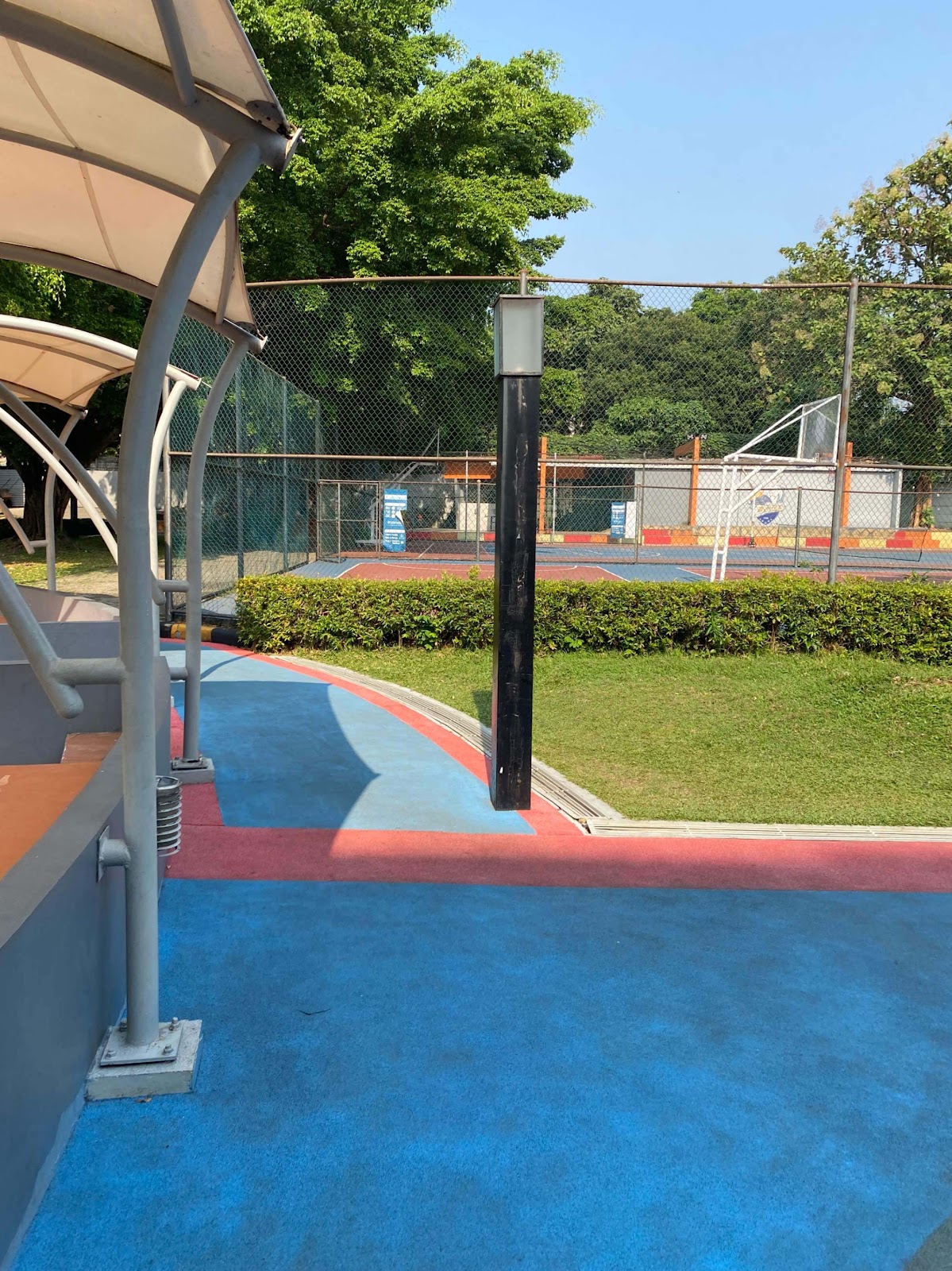 image of Lamp Post