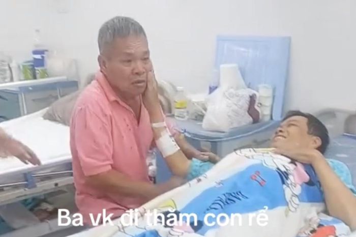 Ba vợ bật khóc khi thăm con rể nằm viện - Tạp chí Tri thức