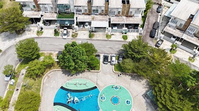 Rumah Teres 2 Tingkat TTDI Grove 4 (Zinnia), Kajang — foto 1/10