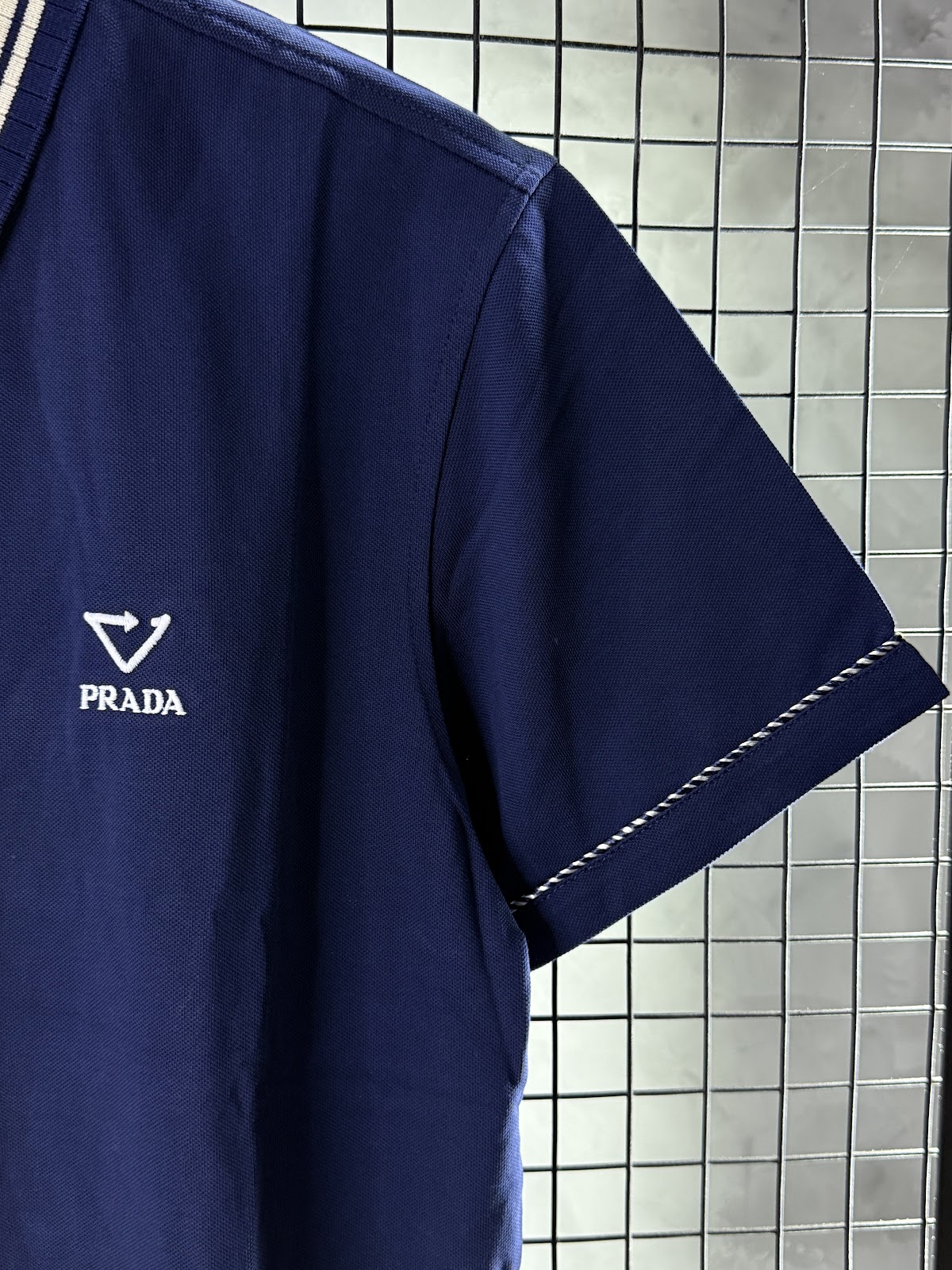 Camisa_Prada - Imagem 3