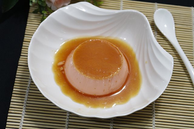 Bánh Flan Dâu